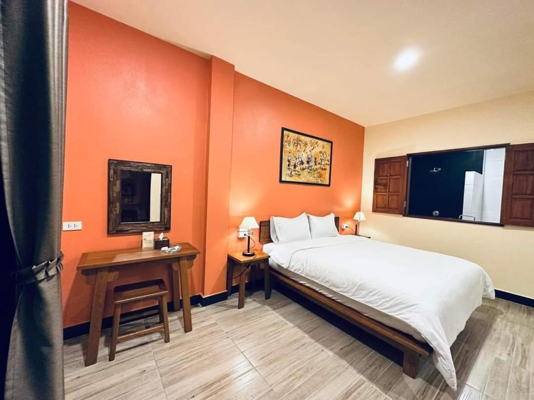Baan Sakuna Hotel Chiang Khong Exterior foto