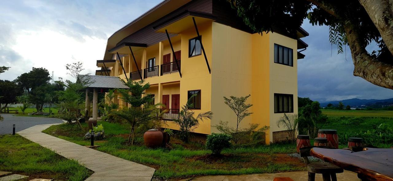 Baan Sakuna Hotel Chiang Khong Exterior foto