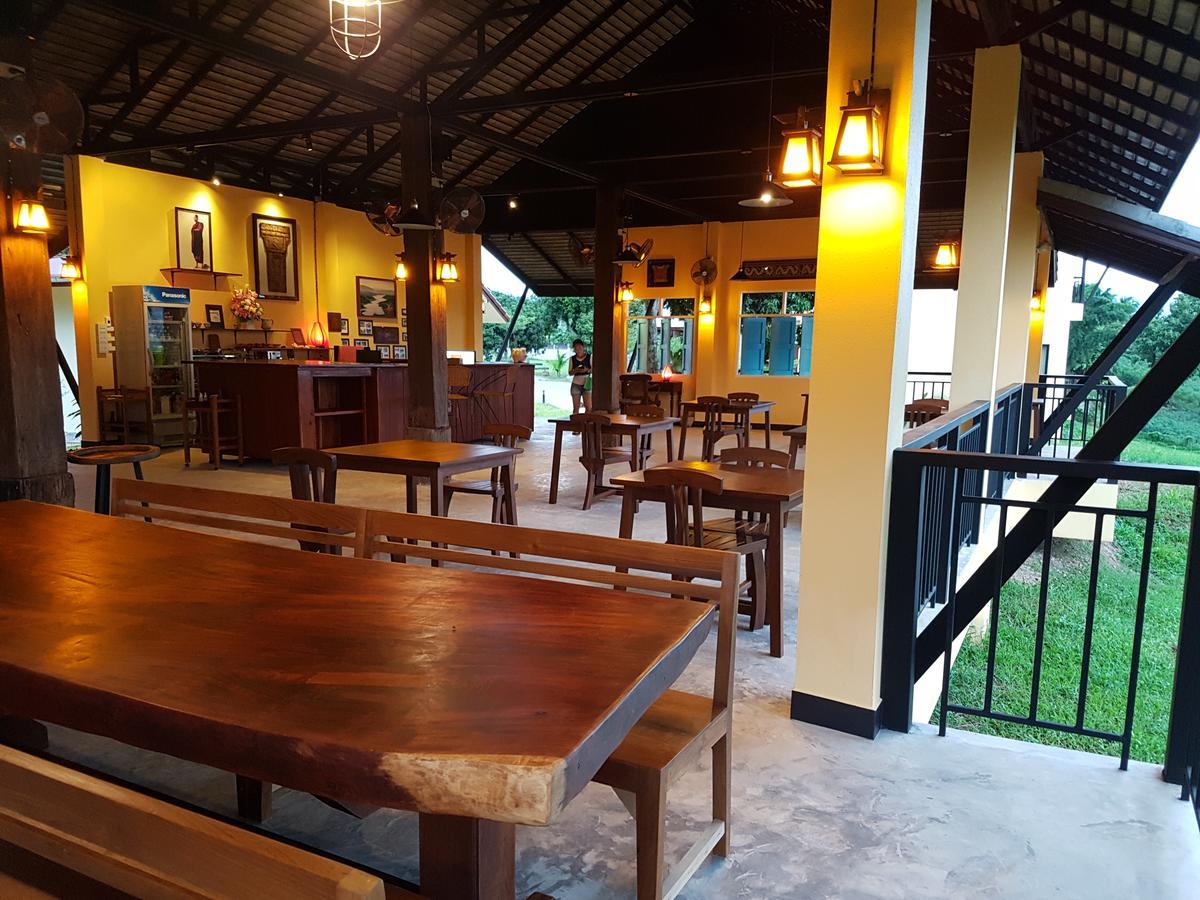 Baan Sakuna Hotel Chiang Khong Exterior foto