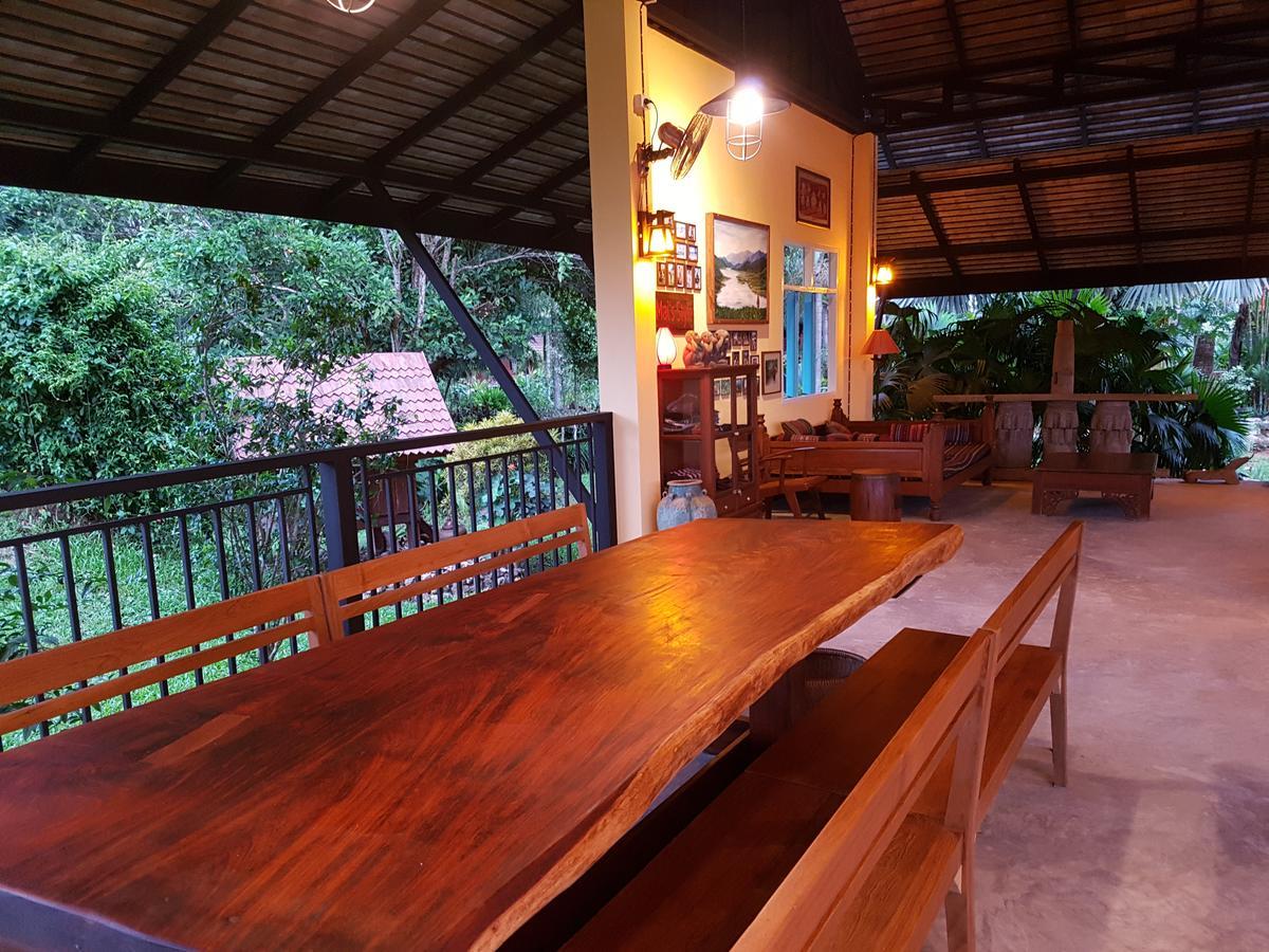 Baan Sakuna Hotel Chiang Khong Exterior foto