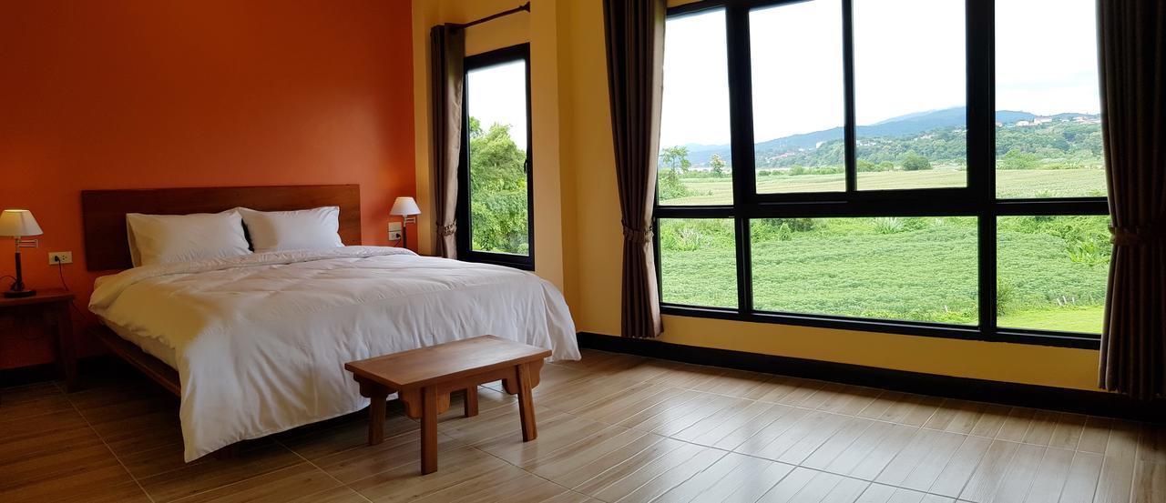 Baan Sakuna Hotel Chiang Khong Exterior foto